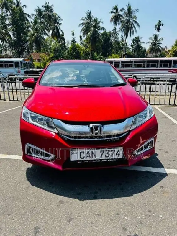 Honda Grace 2015 Car (Used)