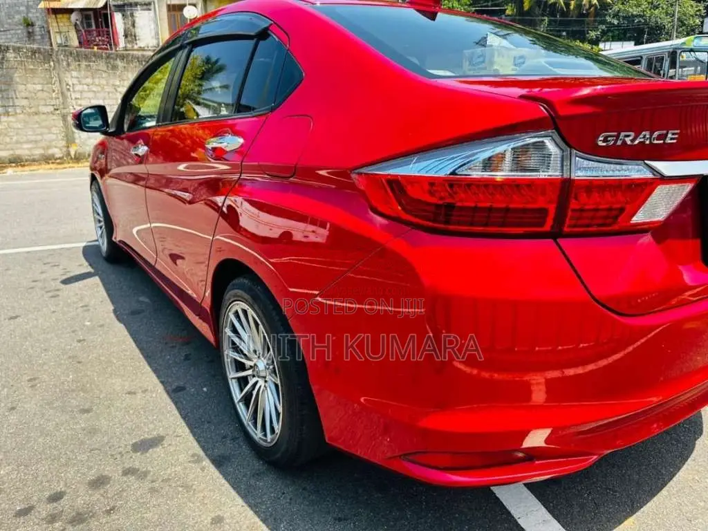 Honda Grace 2015 Car (Used)