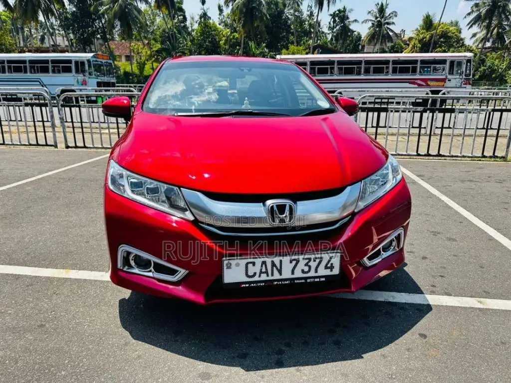 Honda Grace 2015 Car (Used)