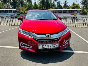 Honda Grace 2015 Car (Used)