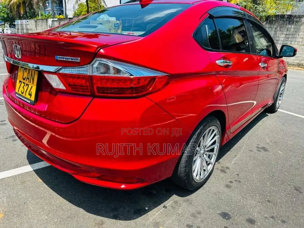 Honda Grace 2015 Car (Used)