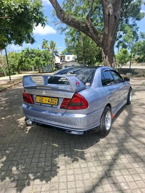Mitsubishi Lancer CK2 2001 Car (Used)