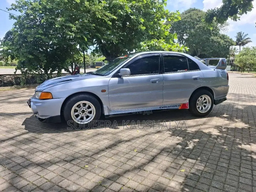 Mitsubishi Lancer CK2 2001 Car (Used)