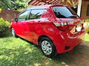 Toyota Vitz 2017 Car (Used)