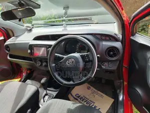 Toyota Vitz 2017 Car (Used)
