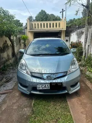 Honda Fit Shuttle GP2 2013 Car (Used)