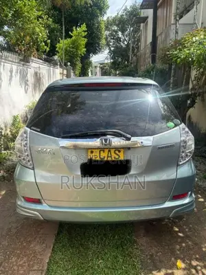 Honda Fit Shuttle GP2 2013 Car (Used)