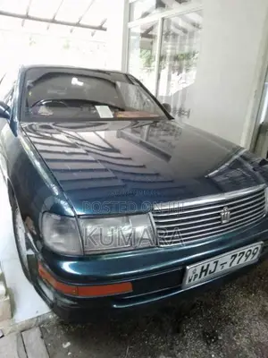 Toyota Crown LS141 2003 Car (Used)