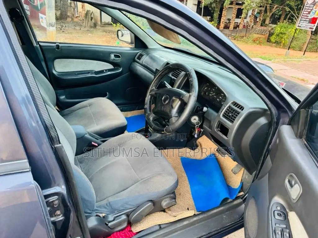 Mazda 323 1998 Car (Used)
