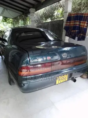 Toyota Crown LS141 2003 Car (Used)