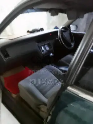 Toyota Crown LS141 2003 Car (Used)