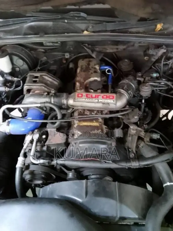Toyota Crown LS141 2003 Car (Used)