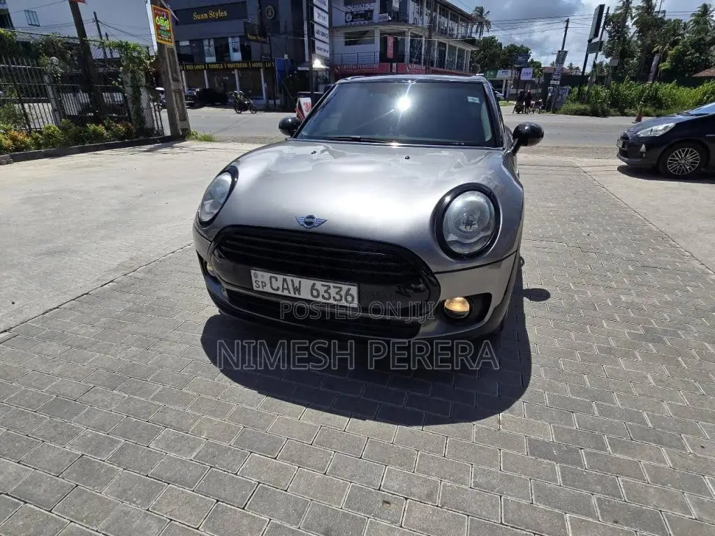 Mini Cooper Clubman 2017 Car (Used)