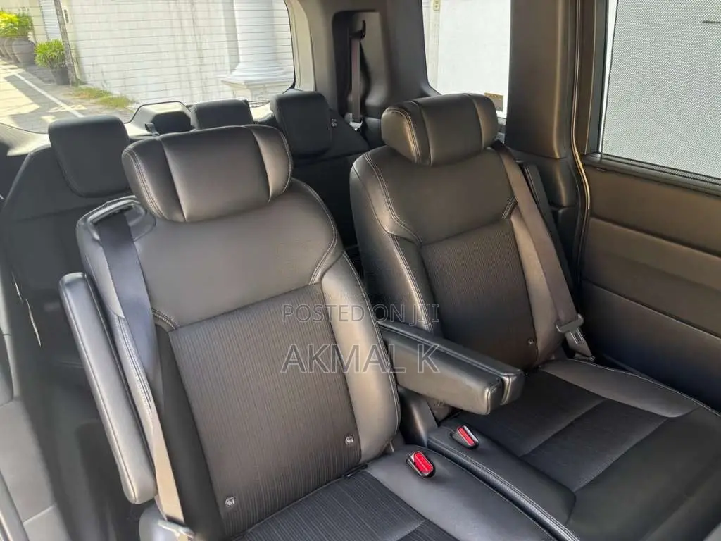 Honda Stepwgn Spada Sensing 2023 Car Unregistered (Recondition)