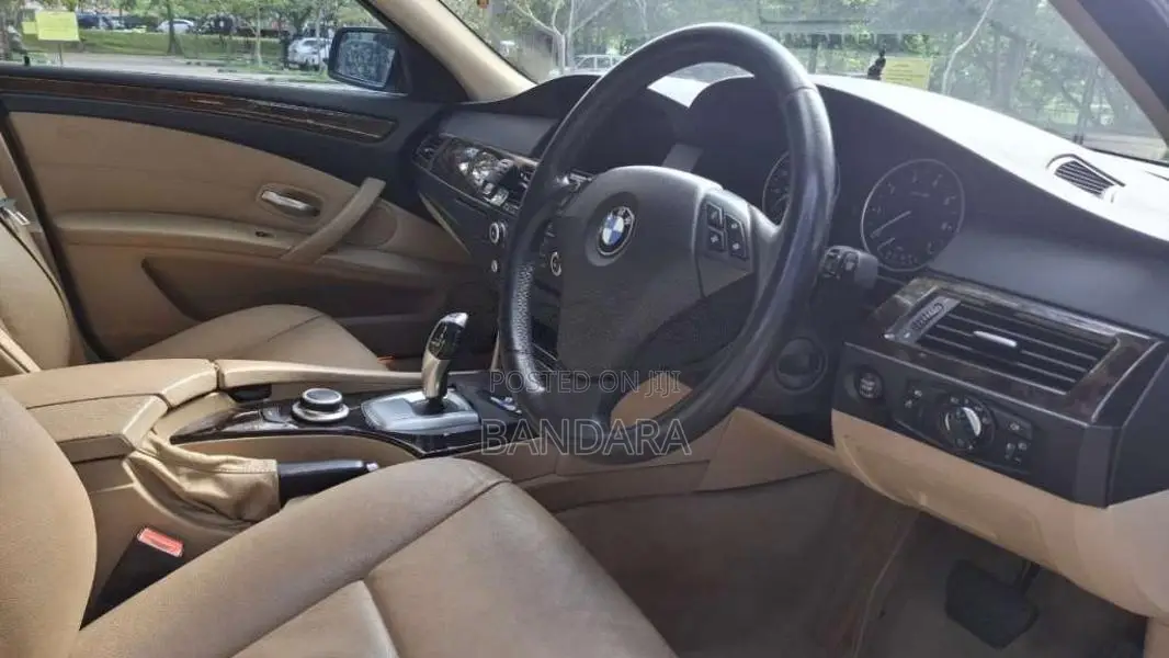 BMW 523i LCI 2007 Car (Used)