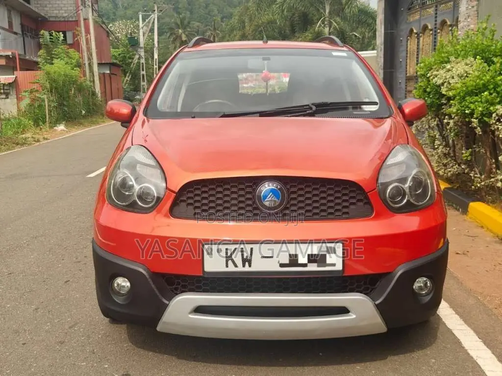 Micro Panda Cross 2013 Car (Used)