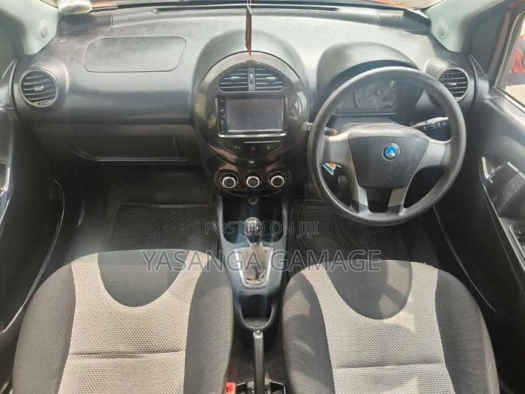 Micro Panda Cross 2013 Car (Used)