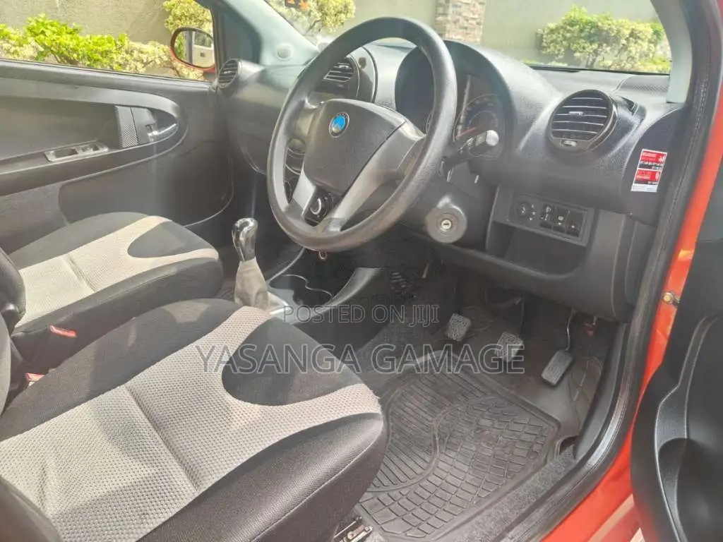Micro Panda Cross 2013 Car (Used)