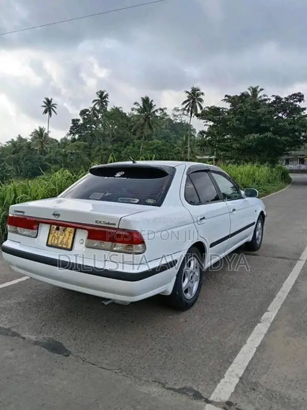 Nissan FB15 2000 Car (Used)