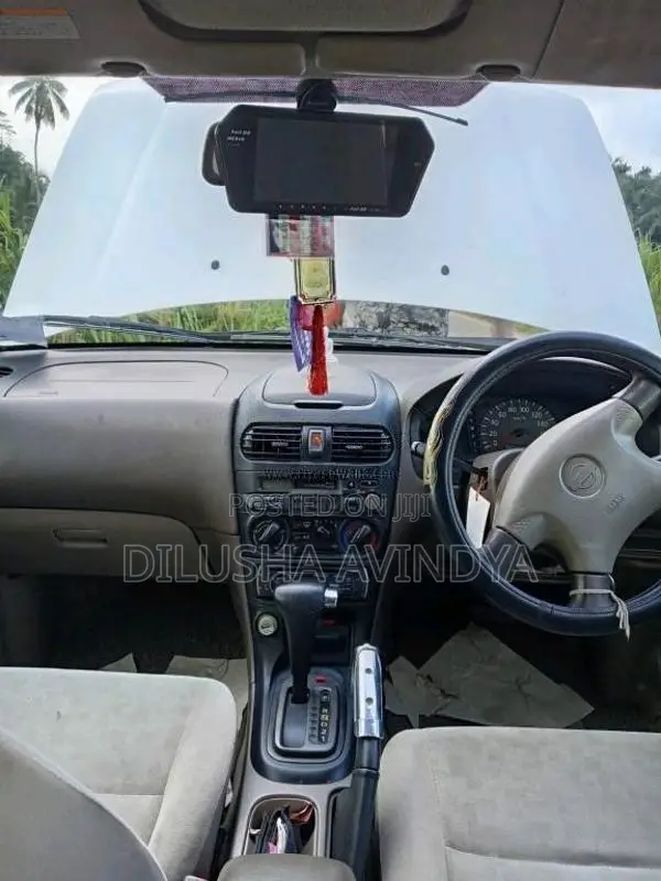 Nissan FB15 2000 Car (Used)