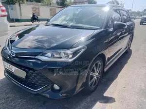 Toyota Axio WXB 2016 Car (Used)