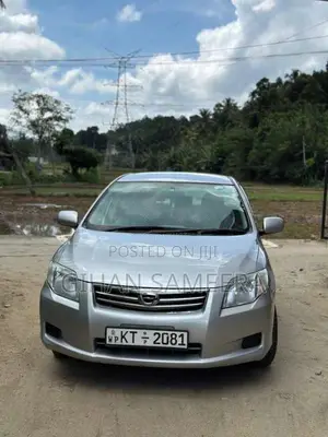 Toyota Axio 2010 Car (Used)