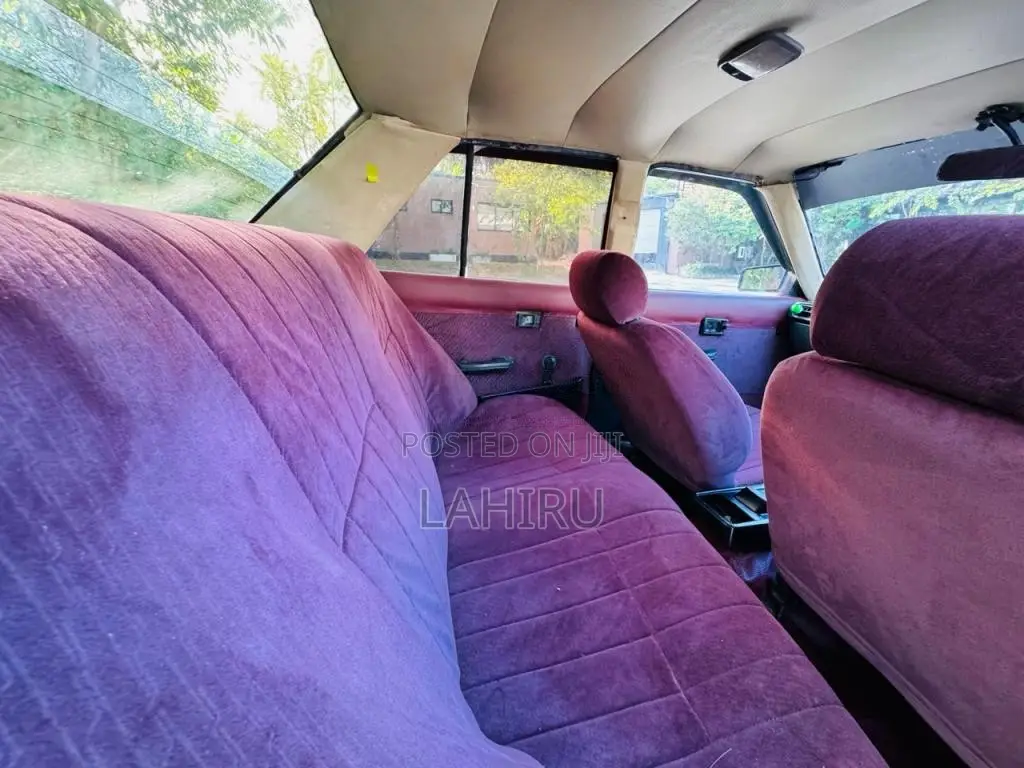 Mitsubishi Lancer Box 1981 Car (Used)