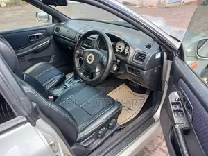 Subaru Impreza 2000 Car (Used)
