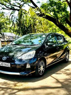 Toyota Aqua 2013 Car (Used)