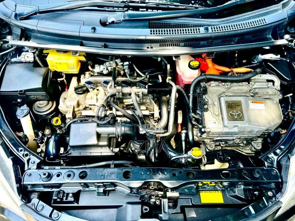 Toyota Aqua 2013 Car (Used)