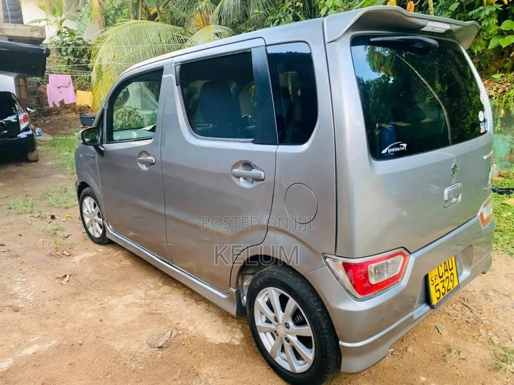 Suzuki Wagon R Fz 2017 Car (Used)