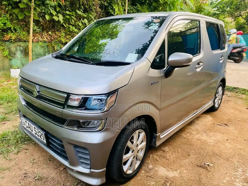 Suzuki Wagon R Fz 2017 Car (Used)