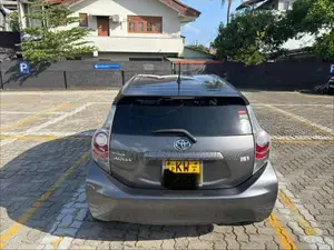 Toyota Aqua 2012 Car (Used)