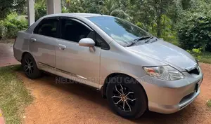Honda Fit Aria 2005 Car (Used)