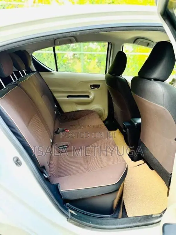 Toyota Aqua 2013 Car (Used)