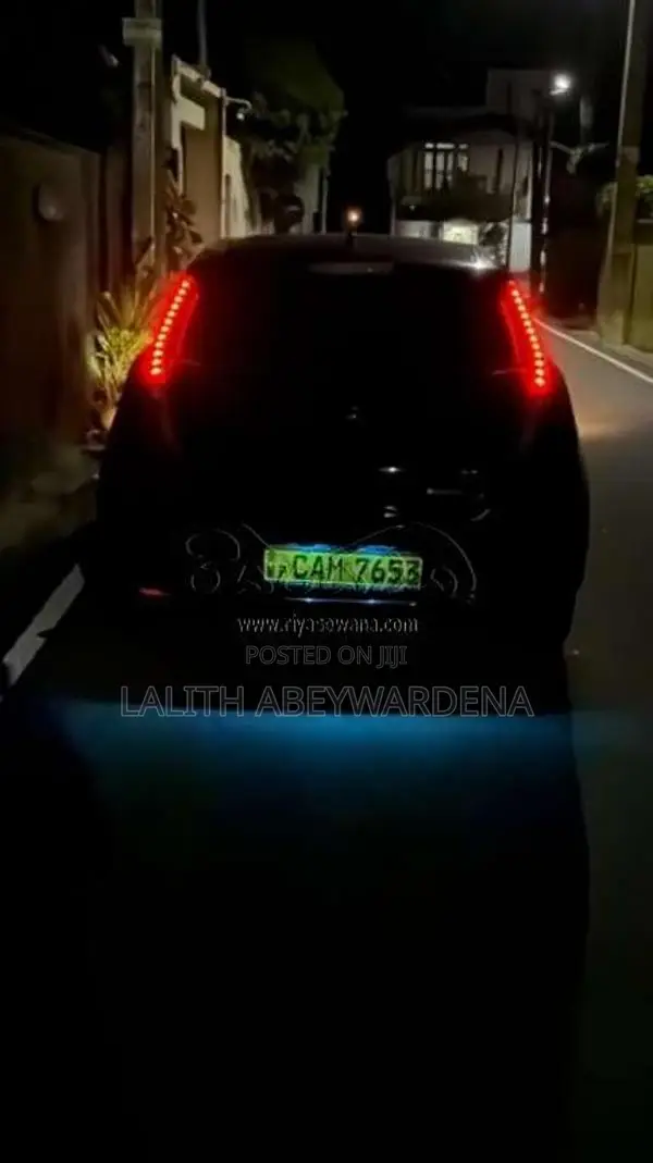 Nissan Leaf 2014 Car (Used)