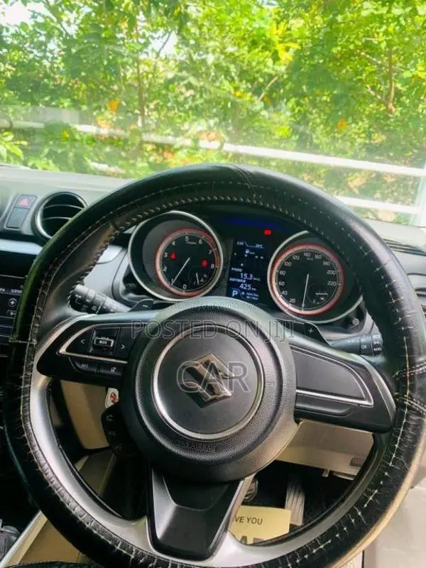 Suzuki Swift 2017 Car (Used)