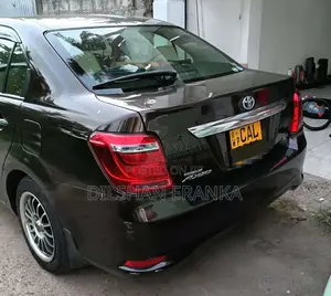 Toyota Axio 2015 Car (Used)