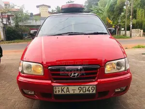 Hyundai Trajet 2005 Car (Used)