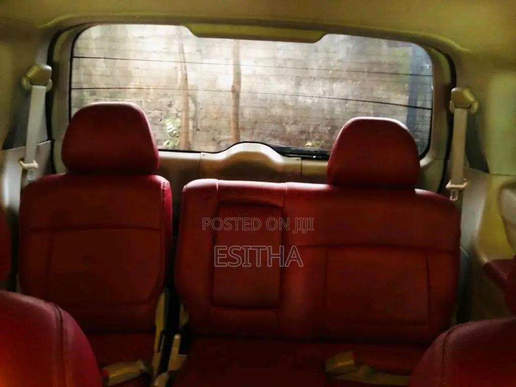 Hyundai Trajet 2005 Car (Used)