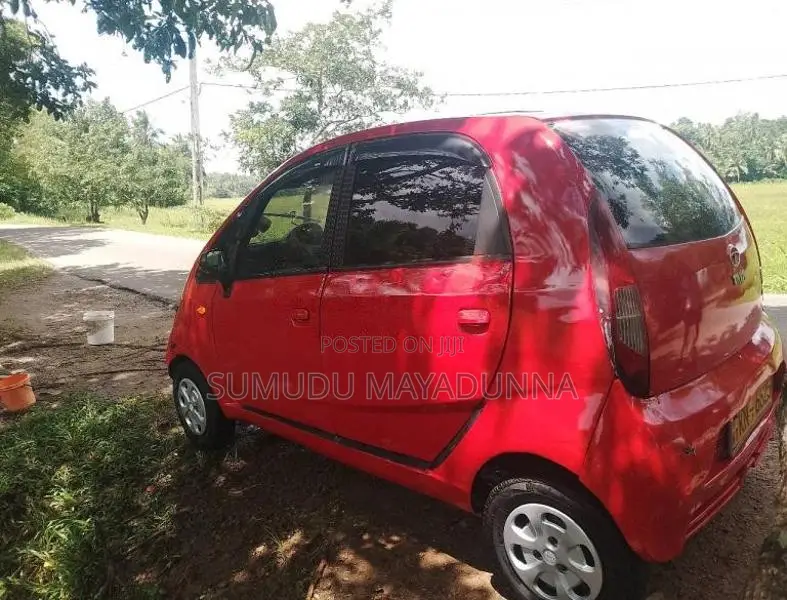 Tata Nano 2011 Car (Used)