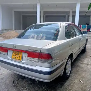 Nissan FB15 Super Saloon 2005 Car (Used)