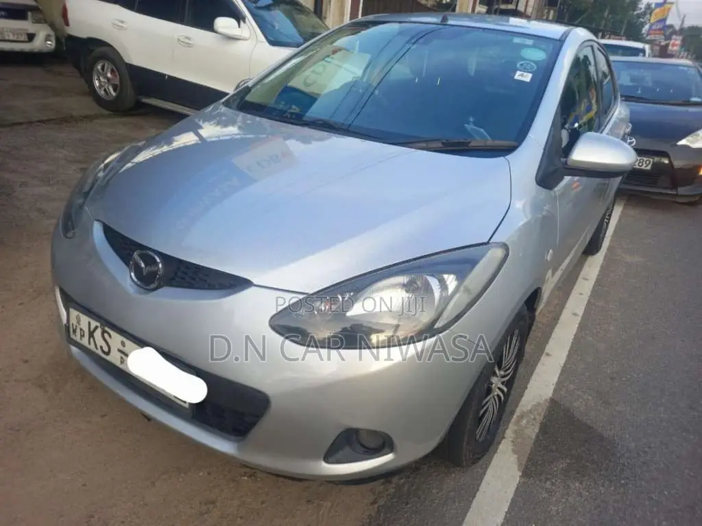 Mazda Demio 2009 Car (Used)