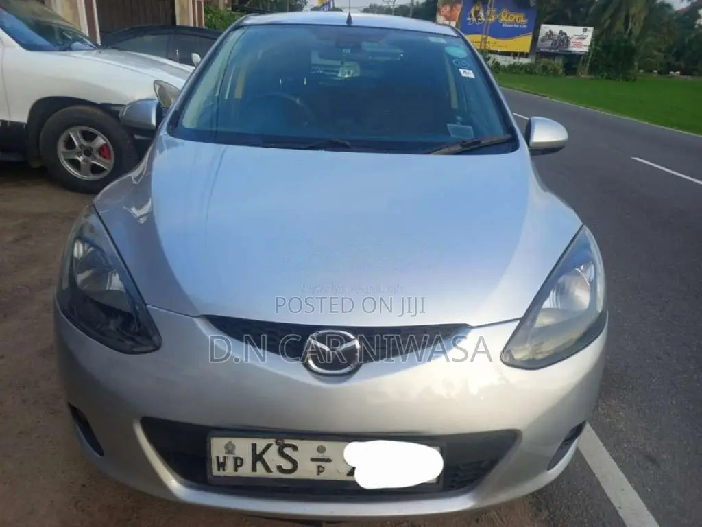 Mazda Demio 2009 Car (Used)