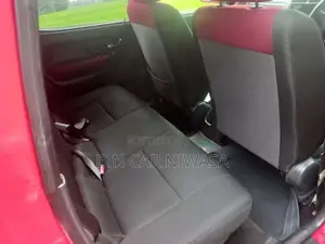 Chevrolet Cruze 2004 Car (Used)