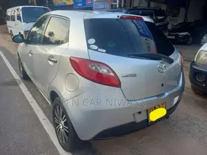 Mazda Demio 2009 Car (Used)