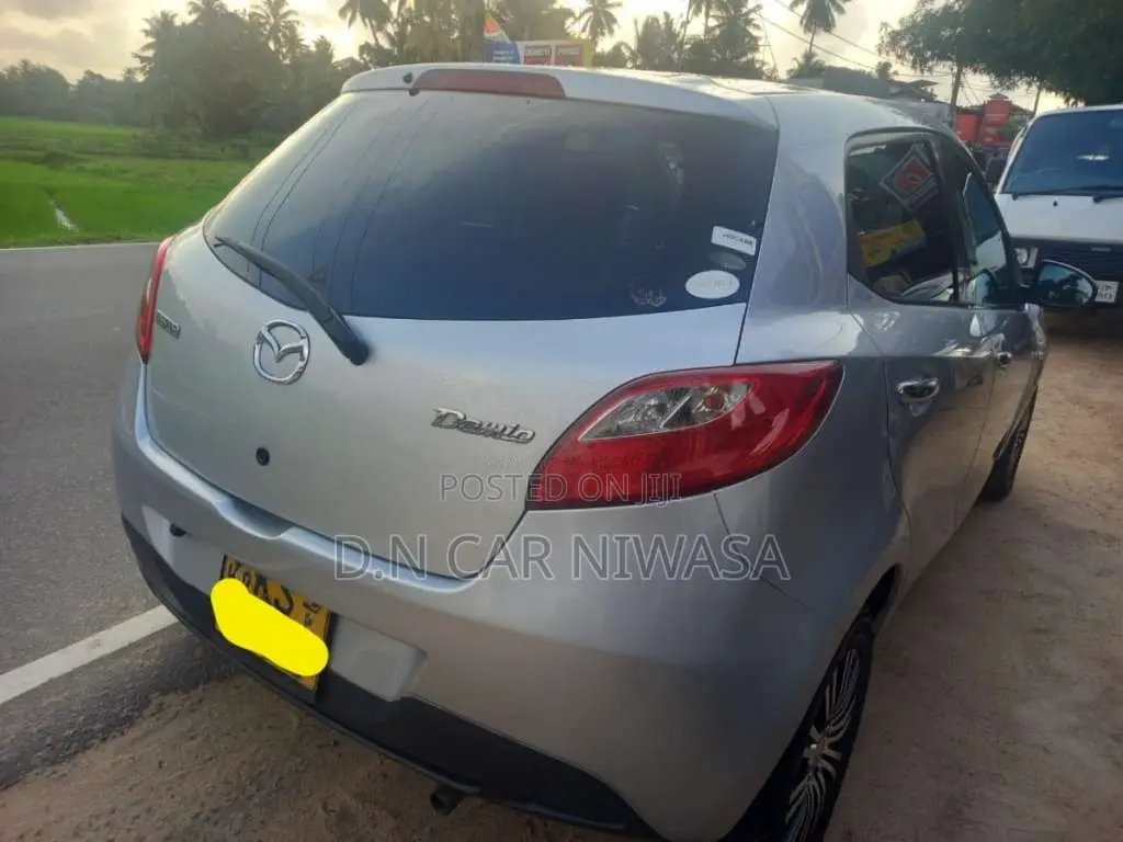 Mazda Demio 2009 Car (Used)