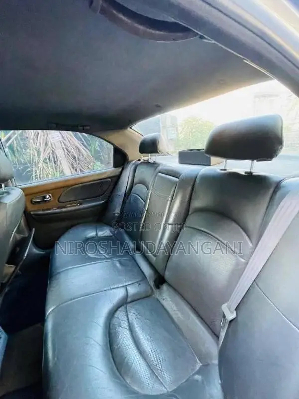 Hyundai Sonata 2000 Car (Used)