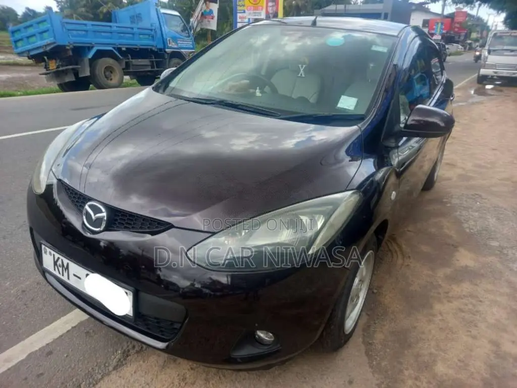 Mazda Demio 2007 Car (Used)