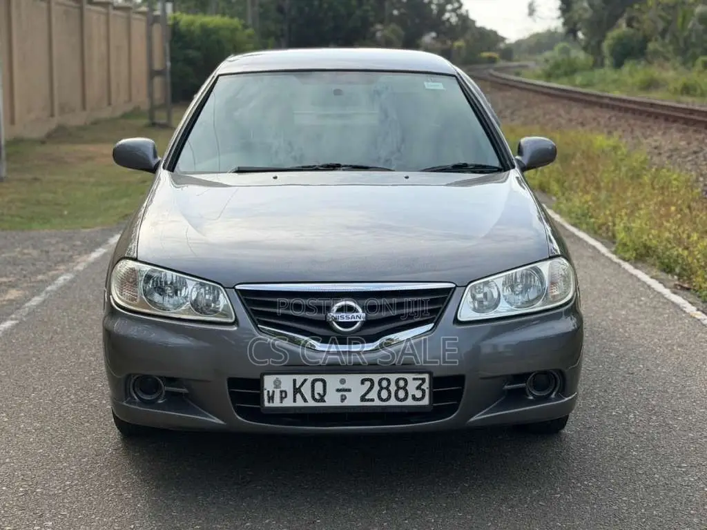 Nissan N17 2012 Car (Used)